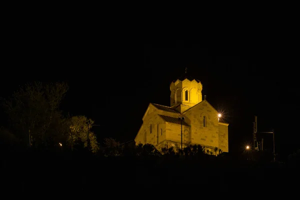 Gece tiflis eski Metechi kilise — Stok fotoğraf