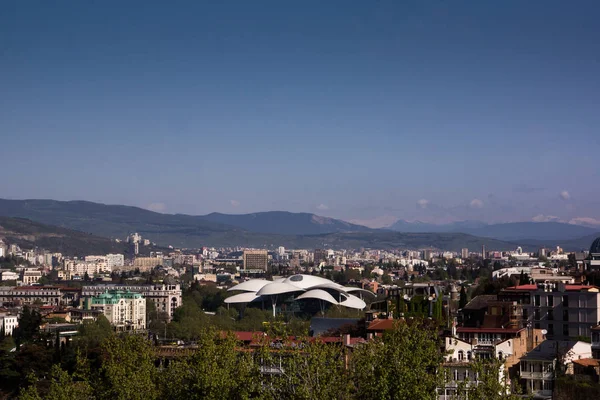 Panorama miasta krajobraz w Tiflis — Zdjęcie stockowe