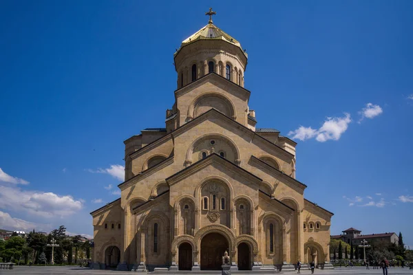 Catedral de Tsminda Sameba en tiblisi — Foto de Stock