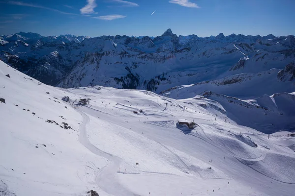 Oberstdorf szczyt górski zimą świeży śnieg — Zdjęcie stockowe