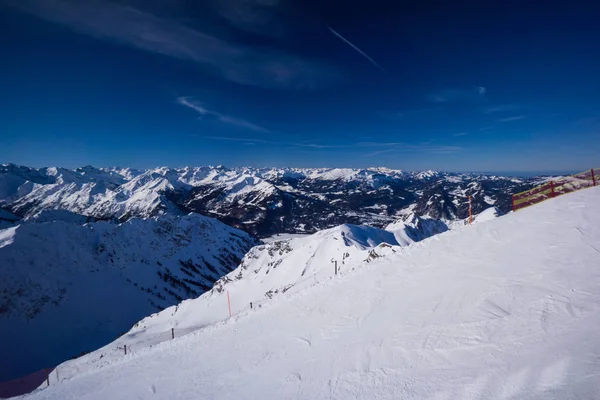 Oberstdorf bergtop in de winter Freeride — Stockfoto