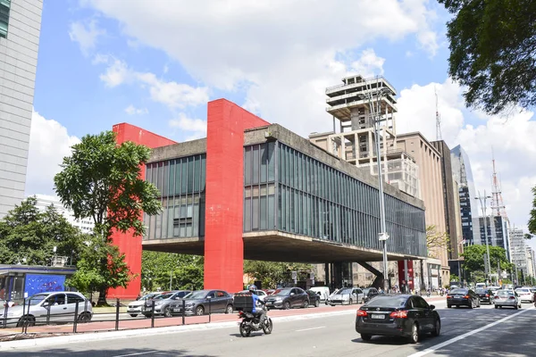 Sao Paulo, Brezilya - Ocak 2019 yaklaşık: Masp Paulista Avenue, Sao Paulo Sanat Müzesi