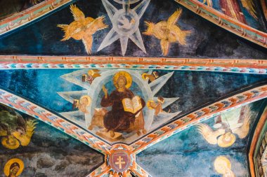 Lublin, Polonya - 18 Temmuz 2018: Şapel Holy Trinity Lublin, Polonya iç. Tavan fresk, ayrıntı.