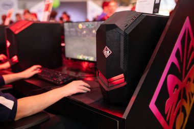 Pga2019 'daki Omen bilgisayarları.