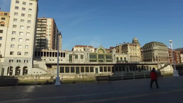 Över Centrum Staden Bilbao Från Bron Över Floden Nervion 2017 — Stockvideo