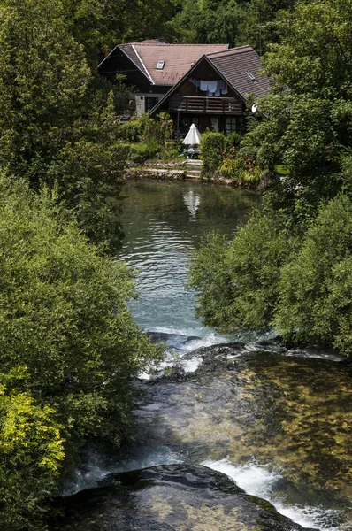 Kroatien 2018 Utsikt Över Rastoke Den Historiska Stadskärnan Slunj Känd — Stockfoto