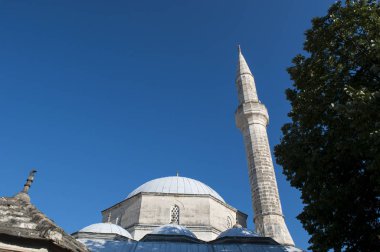 Bosna, 5/07/2018: Koski Mehmed Paşa Camii, Mostar ikinci büyük Camii ve bir en popüler turistik yerlerinden 1618 tamamlanan Osmanlı mimarisinin olağanüstü örnek