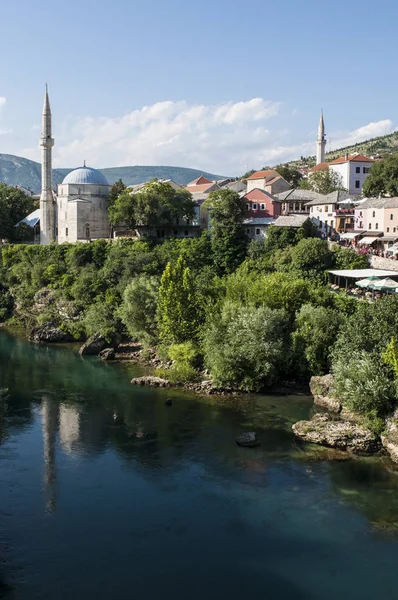 Bosnia 2018 Skyline Mostar Old Town Neretva River View Palaces — Stock Photo, Image