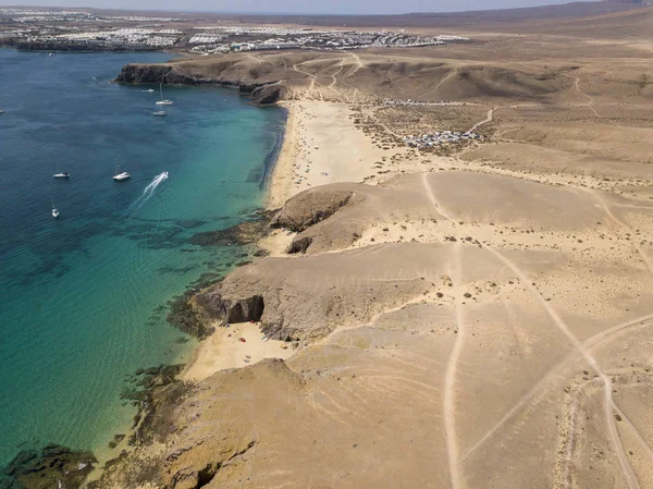 Légi Felvétel Csipkézett Partok Strandok Lanzarote Spanyolország Kanári Utak Piszkot — Stock Fotó
