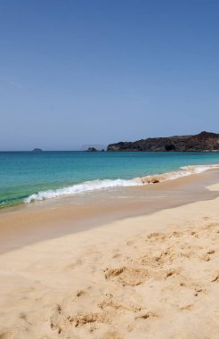 Kanarya Adaları, İspanya, 12/09/2018: Playa de Las Conchas'La Graciosa, ana adalar kuzeyinde Cennet plaj manzarasına ada Chinijo, bir mil kuzeybatısında Lanzarote 