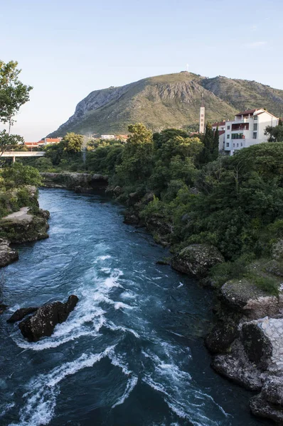 Mostar Bósnia Herzegovina 2018 Horizonte Cidade Velha Vista Das Águas — Fotografia de Stock