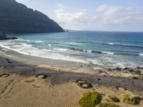Vista Aérea Mar Cristalino Con Olas Surfistas Playa Canteria Océano — Foto de Stock