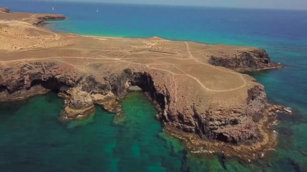 Légi Kilátás Recés Partok Strandok Lanzarote Spanyolország Kanári Utak Földutak Stock Videó