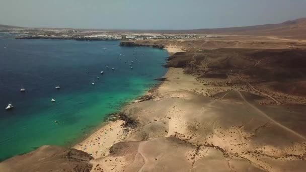 Luchtfoto Van Grillige Kusten Stranden Van Lanzarote Spanje Canarische Eilanden — Stockvideo