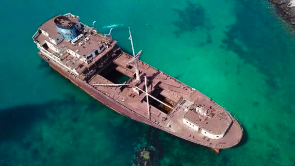 Aerial View Wreck Ship Atlantic Ocean Details Ship Seen Closely — Stock Video