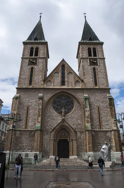 Sarajewo Bośnia Hercegowina 2018 Widok Katedrę Najświętszego Serca Kościoła Katolickiego — Zdjęcie stockowe