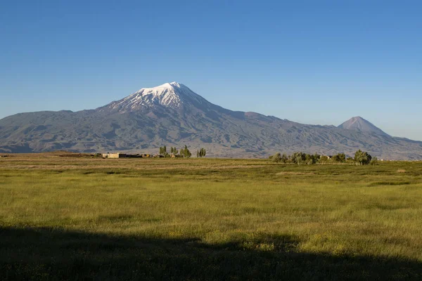 Turkey, Middle East: breathtaking view of Mount Ararat, Agri Dagi, the highest mountain in the extreme east of Turkey accepted in Christianity as the resting place of Noah\'s Ark, a snow-capped and dormant compound volcano