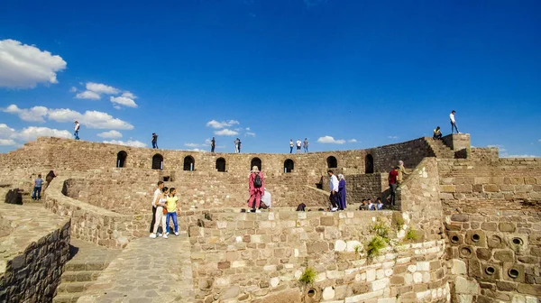 Stock image Panoramic view of the walls of Ankara Castle (Kalesi), people walking on the walls. Sunny day with clouds. 06/27/2019. Capital of Turkey. Historical monument