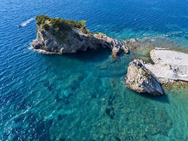 Aerial View Sveti Nicola Budva Island Montenegro Hawaii Beach Umbrellas — Stock Photo, Image
