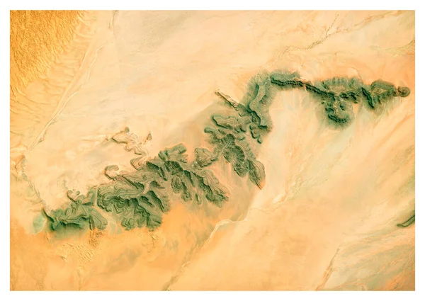 纳米比亚沙漠 风景和山脉的卫星图像 自然景观和空中景观 全球变暖和气候变化 此图像的元素由美国国家航空航天局提供 — 图库照片