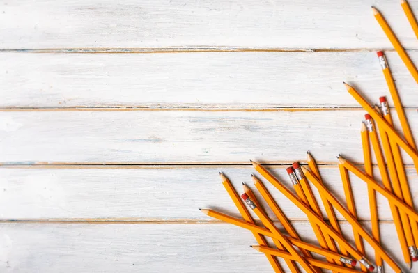 Serie Sobre Fondo Madera Envejecida Con Artículos Escolares Así Como —  Fotos de Stock