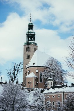 Karlı Salzburg, Muellnerkirche kilisede