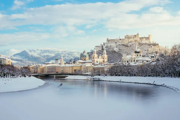 Panorama Salzburgo Inverno Centro Histórico Nevado Sunshin — Fotografia de Stock