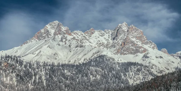 Paisaje Idílico Con Montañas Nevadas Alpes Austria —  Fotos de Stock