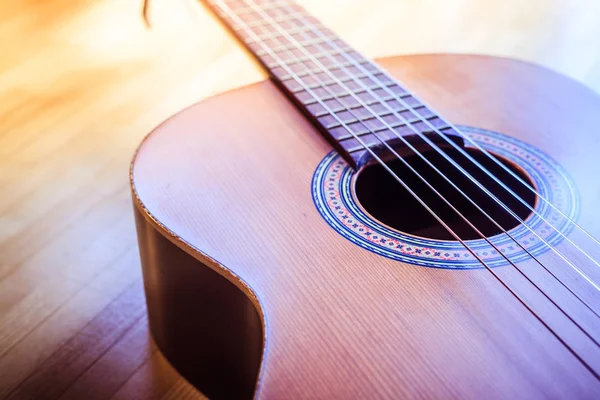 Recorte Corpus Guitarra Clásica Cuerdas Primer Plano —  Fotos de Stock