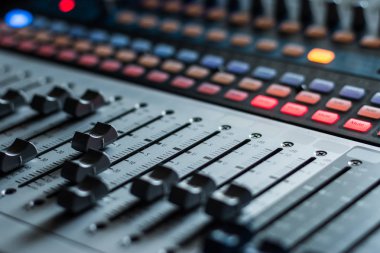 Bir ses kayıt stüdyosu, mikser Resepsiyon profesyonel müzik üretimi