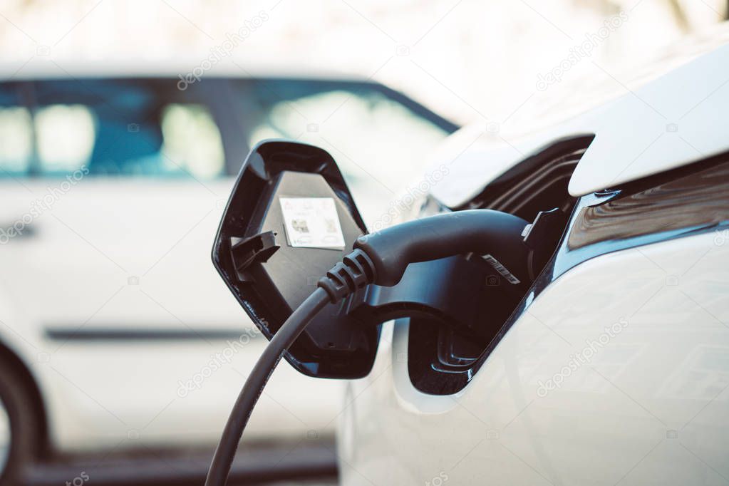 Electric car is refueling up its batteries, future innovation of