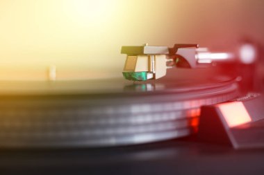Retro müzik oynama: profesyonel dönüş mümkün ses vinil kayıt m