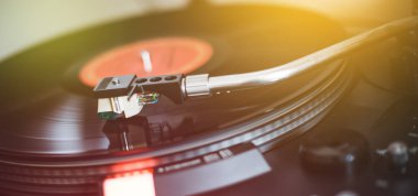 Retro müzik oynama: profesyonel dönüş mümkün ses vinil kayıt m