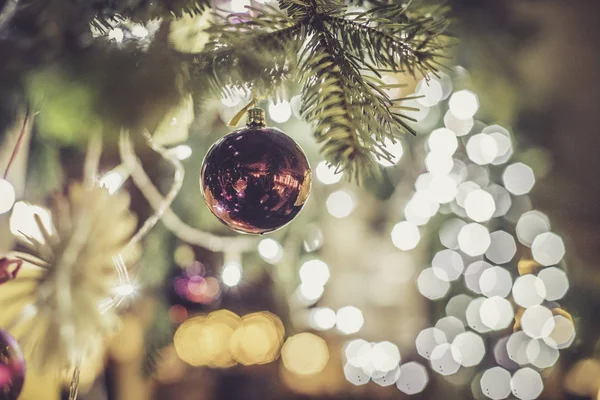 Julmarknad i Salzburg, dekoration, ljus och City Flair — Stockfoto