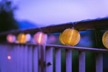 Gece Lampions: Yaz aylarında Bahçe partisi