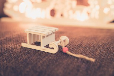 Noel süslemesi kızağı. Kış Dekorasyonu Arkaplanı.