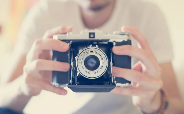 Man Vintage Camera Background Close — Stock Photo, Image