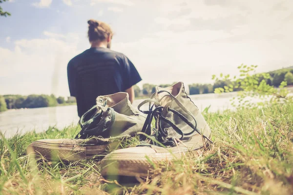 Young Man Sitting Grass River — Stock Photo, Image