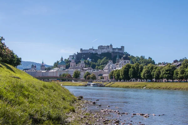 Paisagem Panorâmica Idílica Cidade Salzburgo Verão — Fotografia de Stock