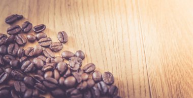 Kavrulmuş kahve çekirdekleri.