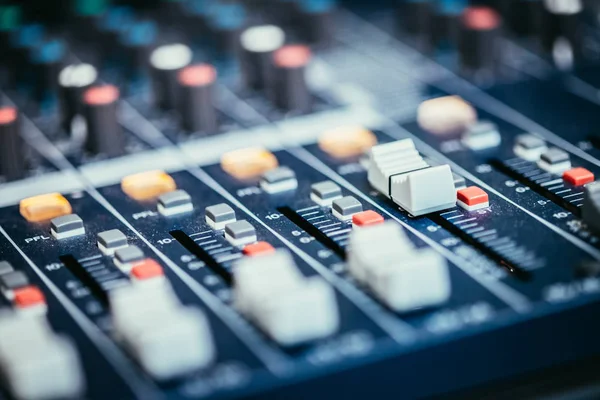 Close Professional Recording Mixer Desk — Stock Photo, Image