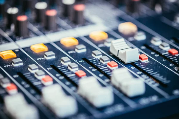 Close Professional Recording Mixer Desk — Stock Photo, Image