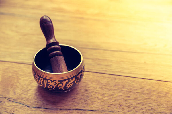 Singing Bowl with Ringing Stick