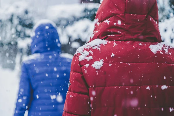 Mujer Estado Rojo Hombre Estado Azul Invierno — Foto de Stock