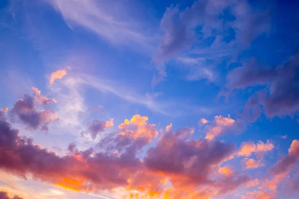 Belo Pôr Sol Com Nuvens Céu — Fotografia de Stock