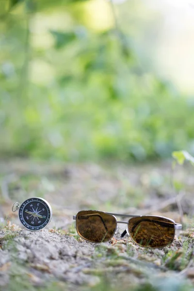 Vintage Compass Sunglasses Adventure Discovery Concept — Stock Photo, Image