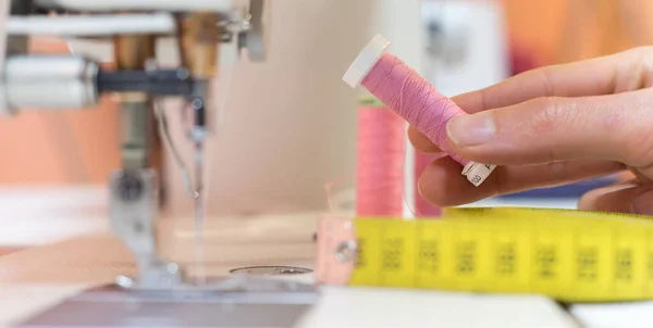 Close Female Hand Holding Pink Thread Tailor Workshop — Stock Fotó