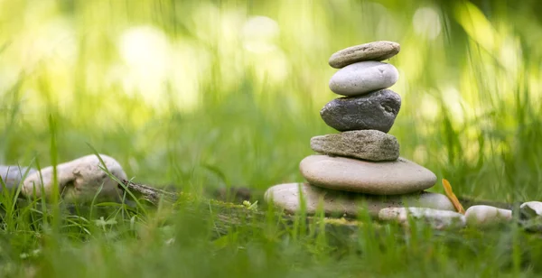 Primer Plano Del Cairn Piedra Metáfora Del Equilibrio Espiritualidad Relajación —  Fotos de Stock