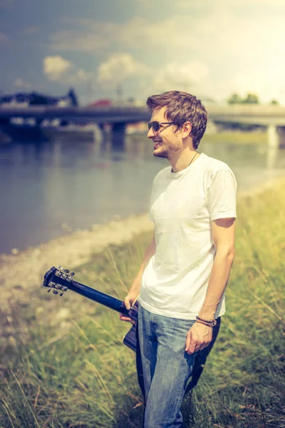 Young Man Sitting River Playing His Western Guitar — Stock Photo, Image