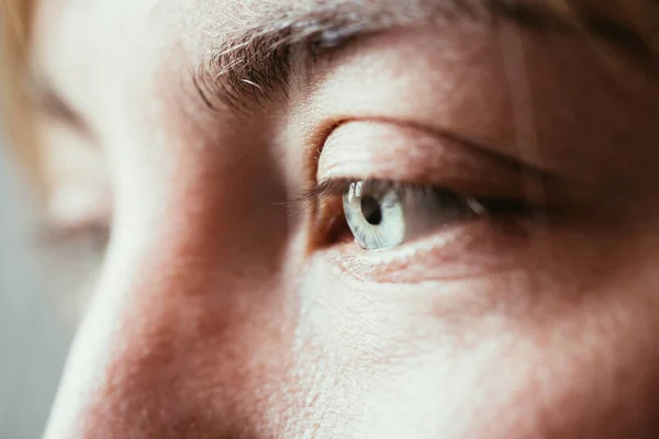 Feminine Eyes Blue Iris Cut Out Face Healthcare — Stock Photo, Image